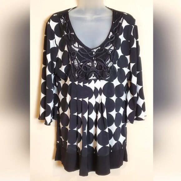 Tops - Cute Tunic Top L